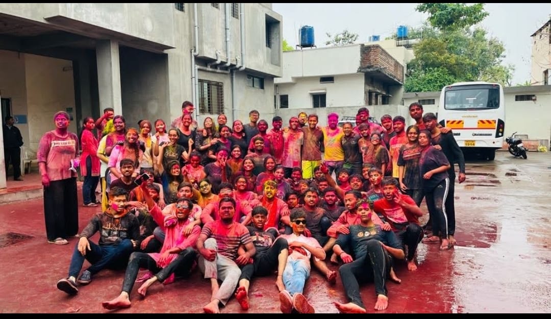 uploaded_files/Holi_1.jpg